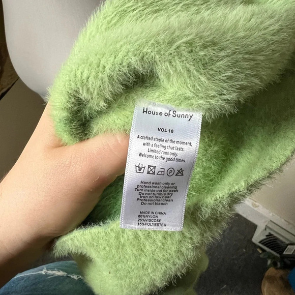 House of Sunny graphic intarsia knit brushed jumper, size 4 - Picture 7 of 7